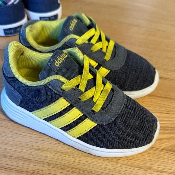 3 pair bundle, boys spring/summer sneakers and water shoes, size 8/9 - Picture 9 of 16